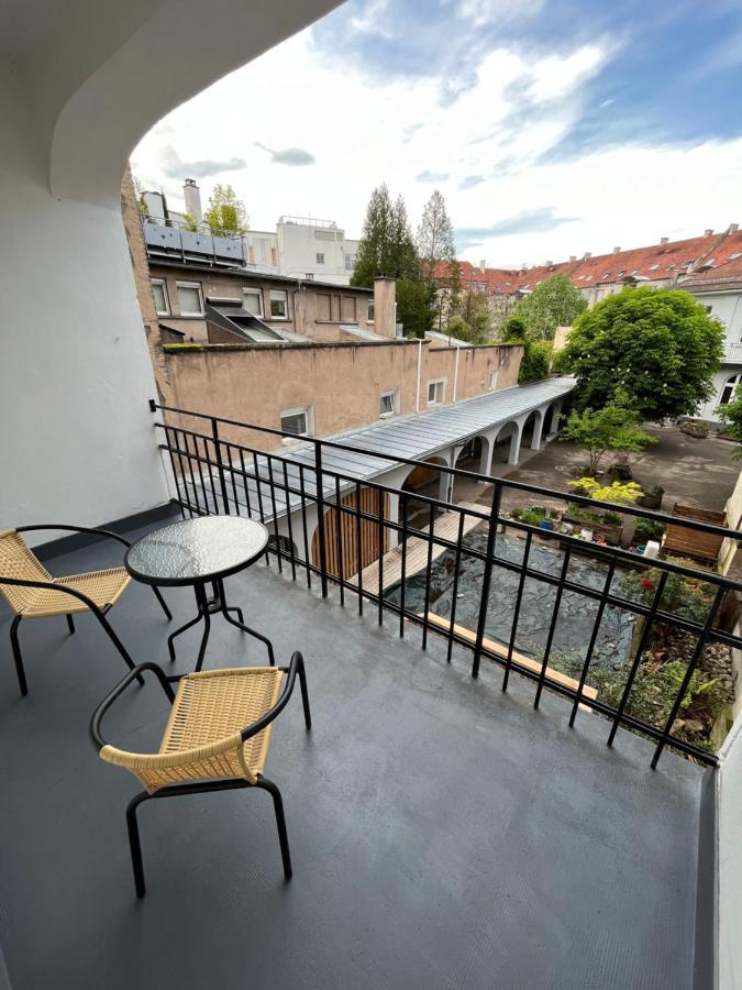 Appartement 6 Personnes Strasbourg Proche Centre Ville & Parking Bagian luar foto